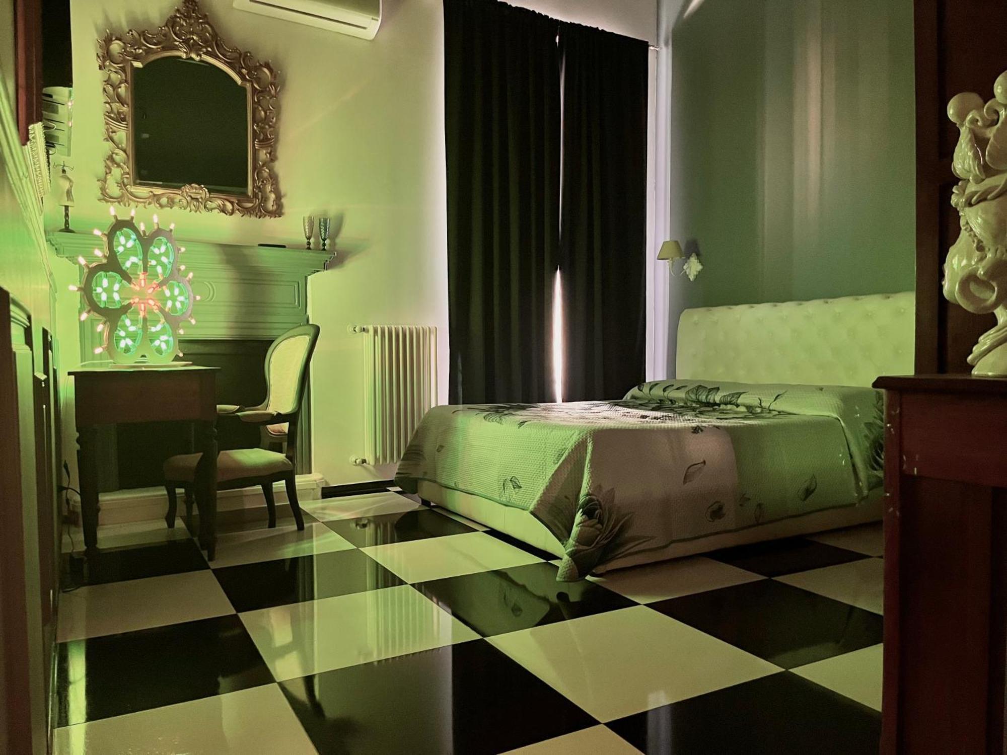 B&B Dell'Orologio อัคควาวิวา เดลเล ฟอนติ ภายนอก รูปภาพ
